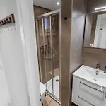 Renove Avec Vue Sur Les Montagnes Appartement *