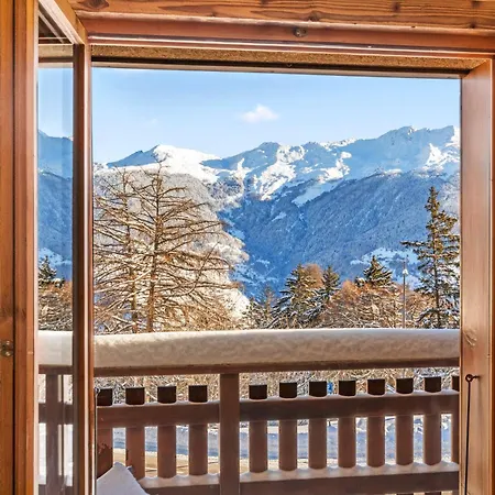 Rénové Avec Vue Sur Les Montagnes Appartamento *